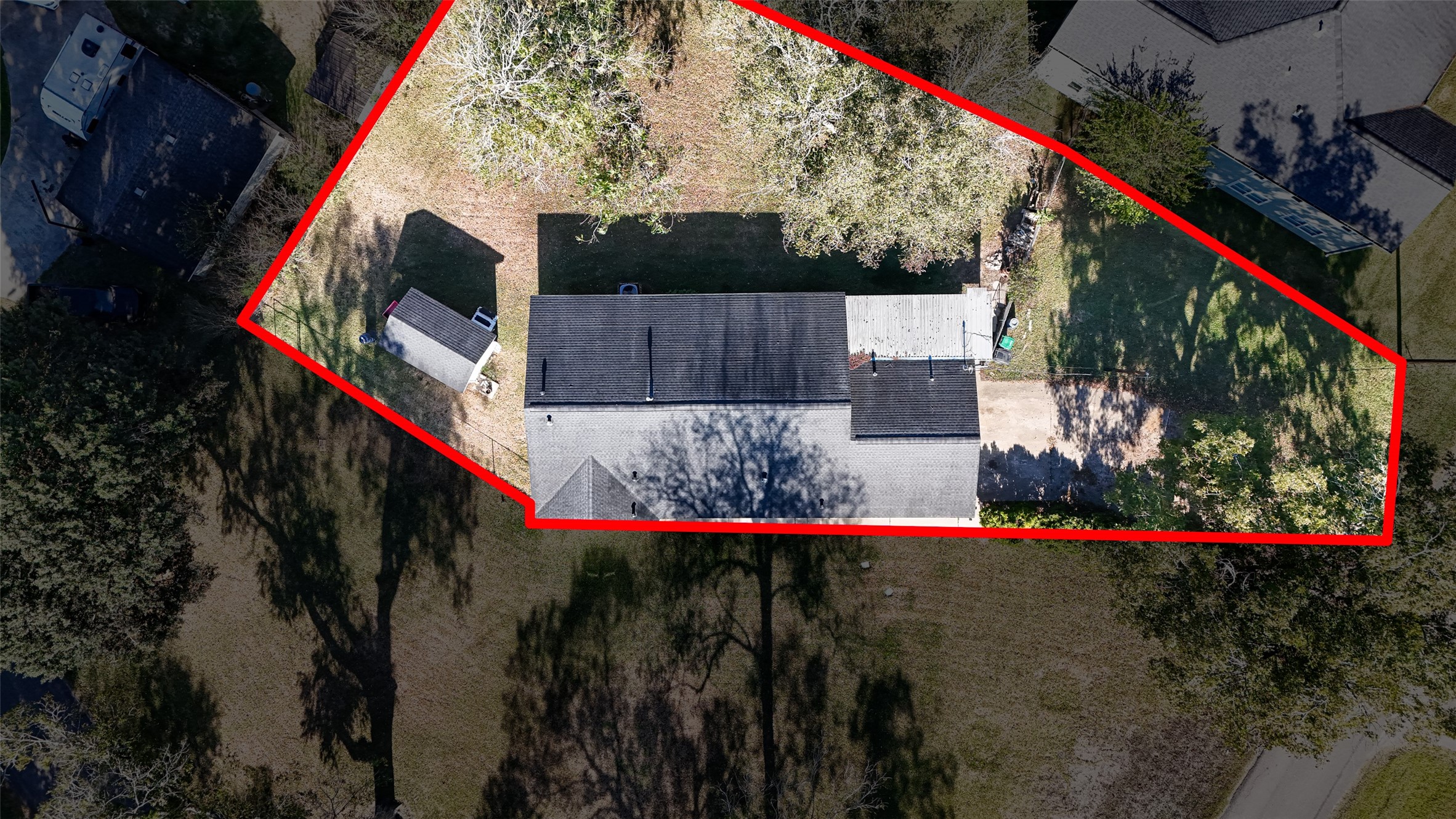 12430 Eiker Road Pearland, TX 77581 - Photo 36 of 41 a view of outdoor space and garden