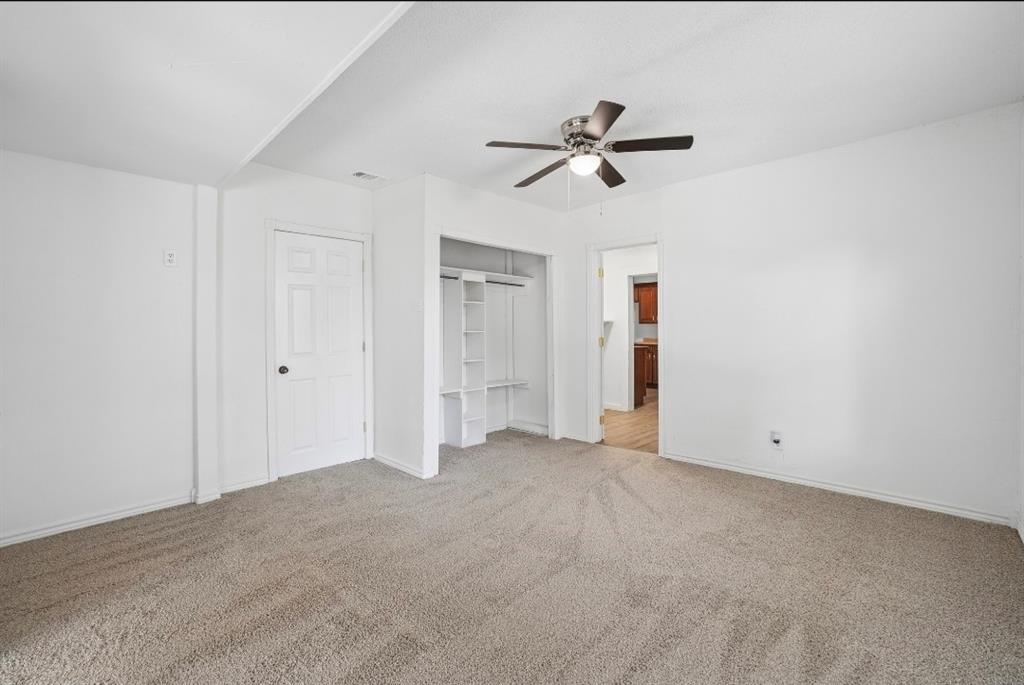 2725 Aster Street Dallas, TX 75211 - Photo 16 of 25