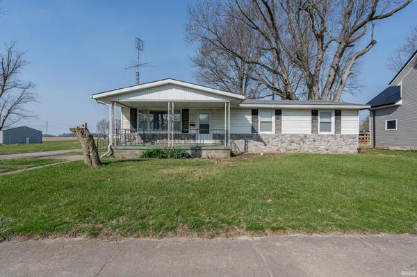$179,000 | 620 South 1st Street, Van Buren, IN 46991