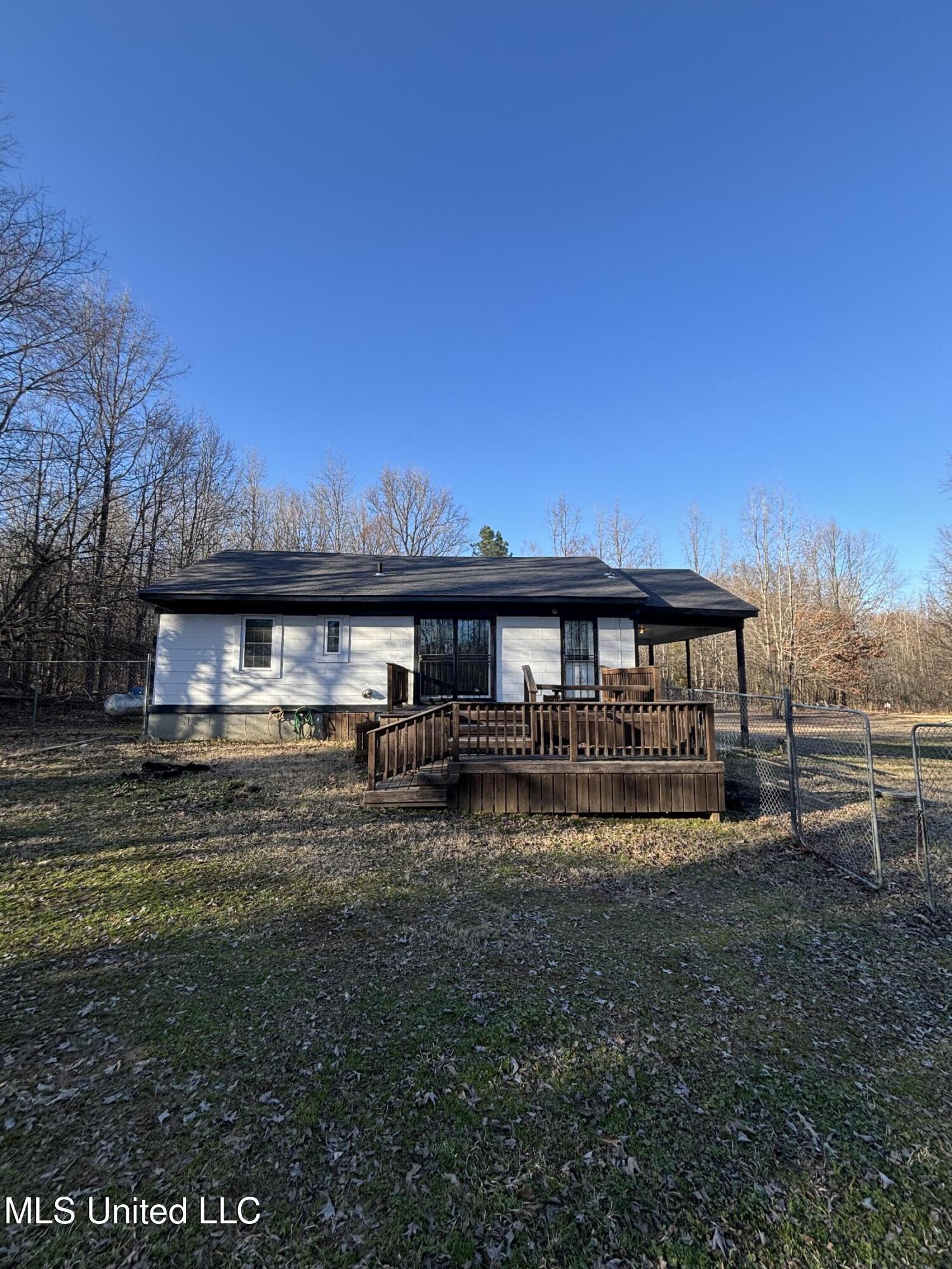 6253 Tchulahoma Road Southaven, MS 38671 - Photo 3 of 20 Photo Feb 25 2025, 4 13 16 PM