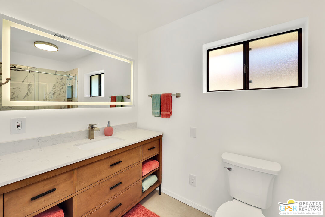 300 West Pico Road Palm Springs, CA 92262 - Photo 24 of 35