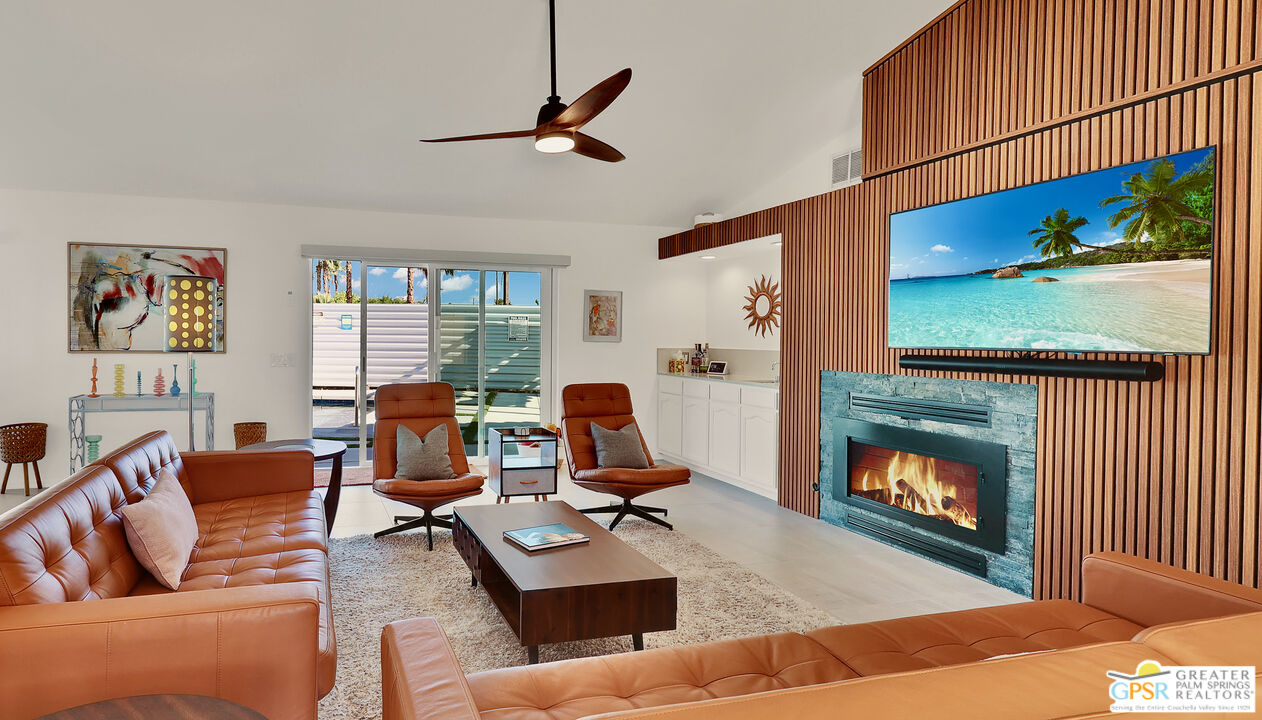 300 West Pico Road Palm Springs, CA 92262 - Photo 6 of 35