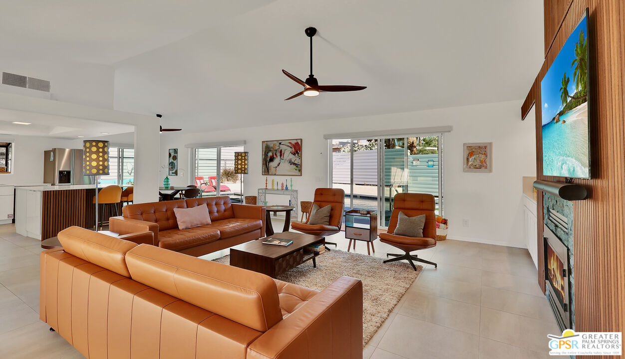 300 West Pico Road Palm Springs, CA 92262 - Photo 7 of 35