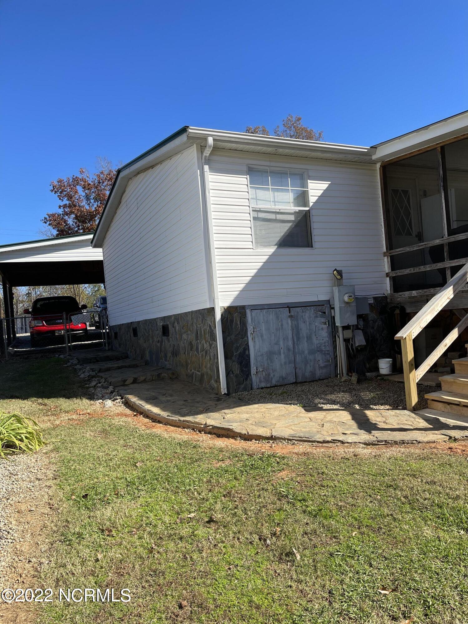 330 Lake Road Rockingham, NC 28379 - Photo 6 of 19 8F3A5243-0E13-4D6D-B817-15F8B0605066