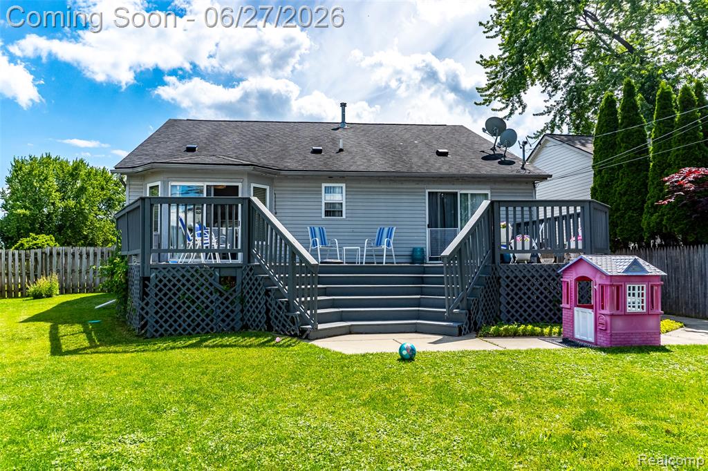 24353 Harrison Street Clinton Township, MI 48035 - Photo 27 of 30