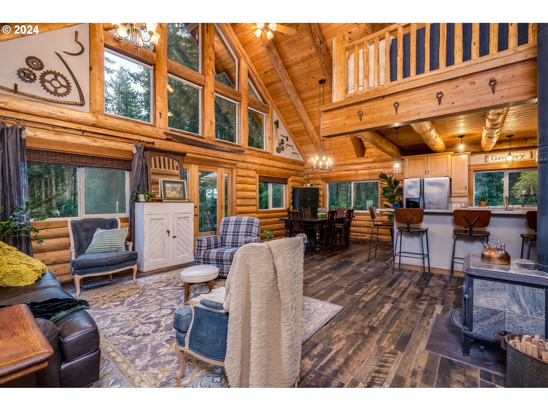 16527 Northwest Sheltered Nook Road Portland, OR 97231 - Photo 8 of 48 Gallery Image 8