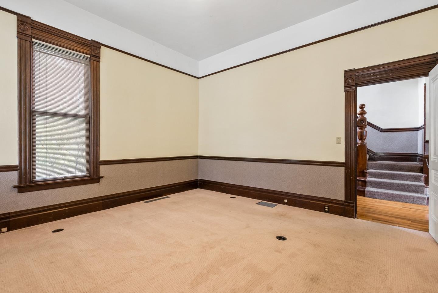 603 Mission Street Santa Cruz, CA 95060 - Photo 24 of 77 a view of an empty room