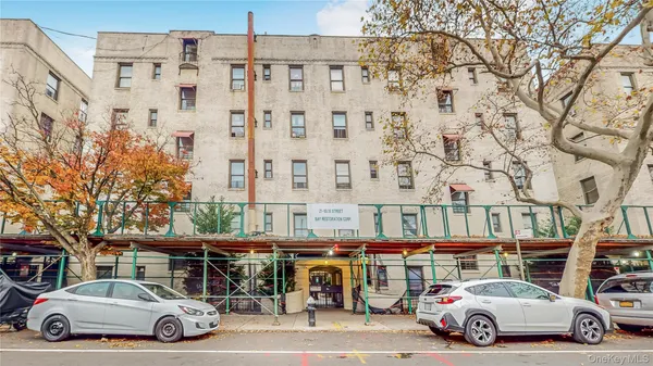 $209,500 | 21-68 35th Street, Unit 1G | Astoria