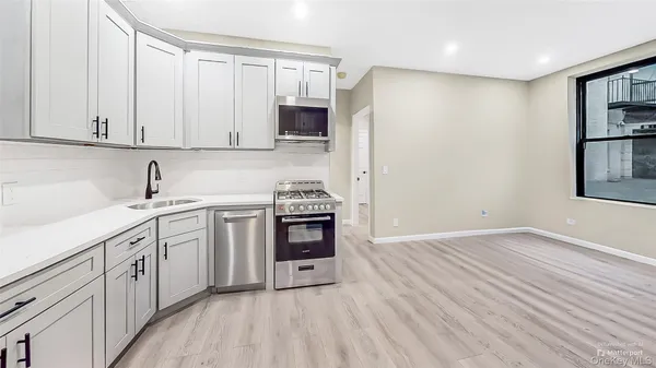 $209,500 | 21-68 35th Street, Unit 1G | Astoria