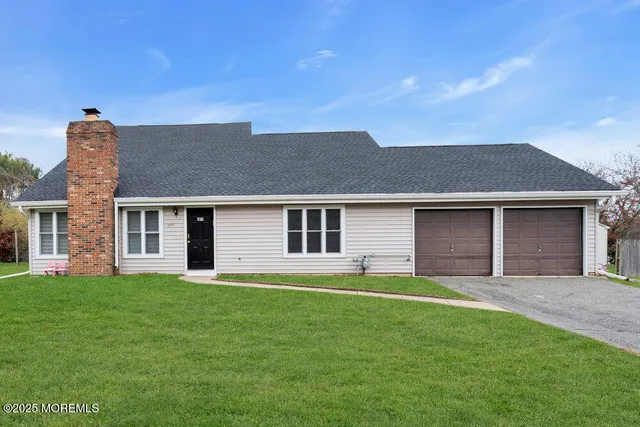 $799,900 | 1575 Alamitos Drive, Lakewood, NJ 08701