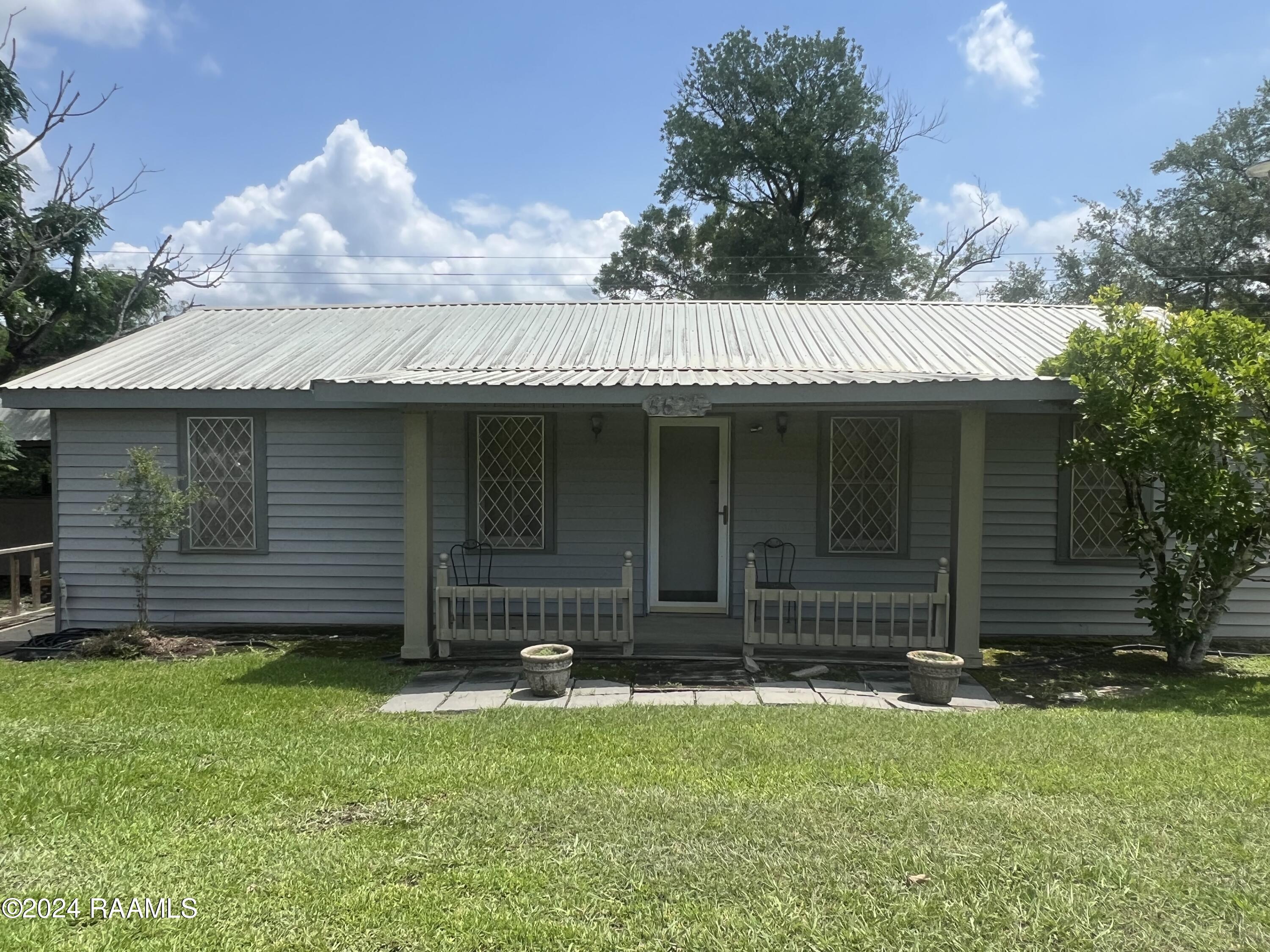 6624 Spillway Road Port Barre, LA 70577 - Photo 1 of 34 IMG_1378