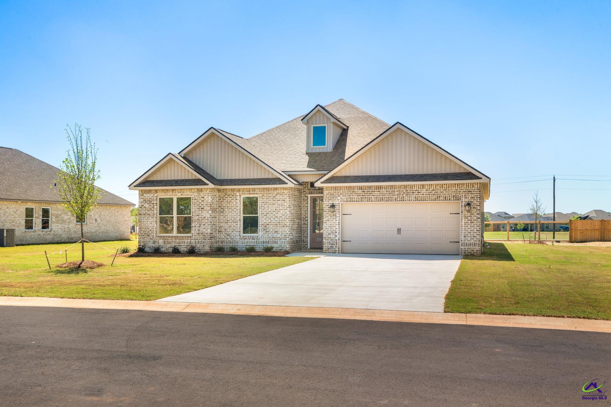 210 Farmland Circle Perry, GA 31069 - Photo 2 of 50