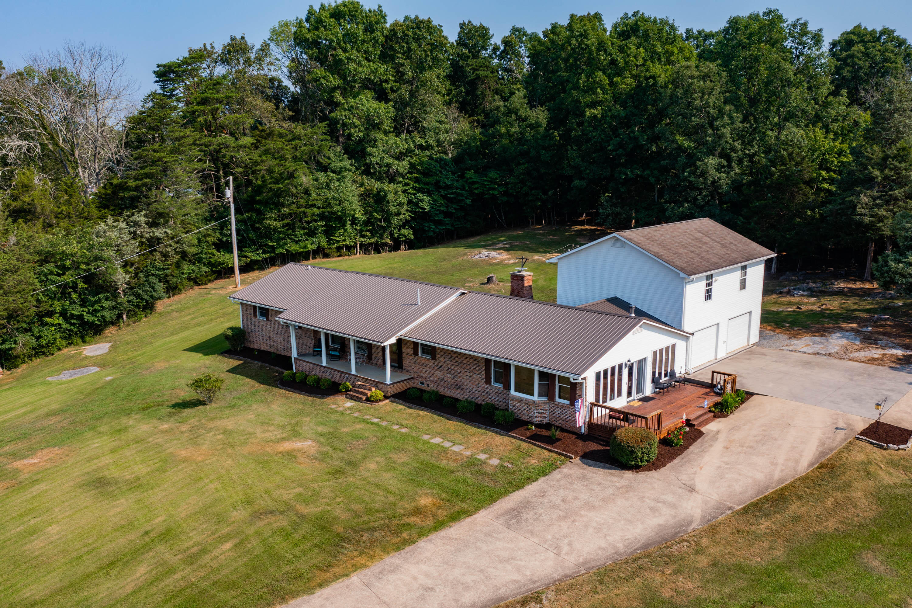 349 Combs Road Bluff City, TN 37618 - Photo 3 of 64 349 Combs Rd-14