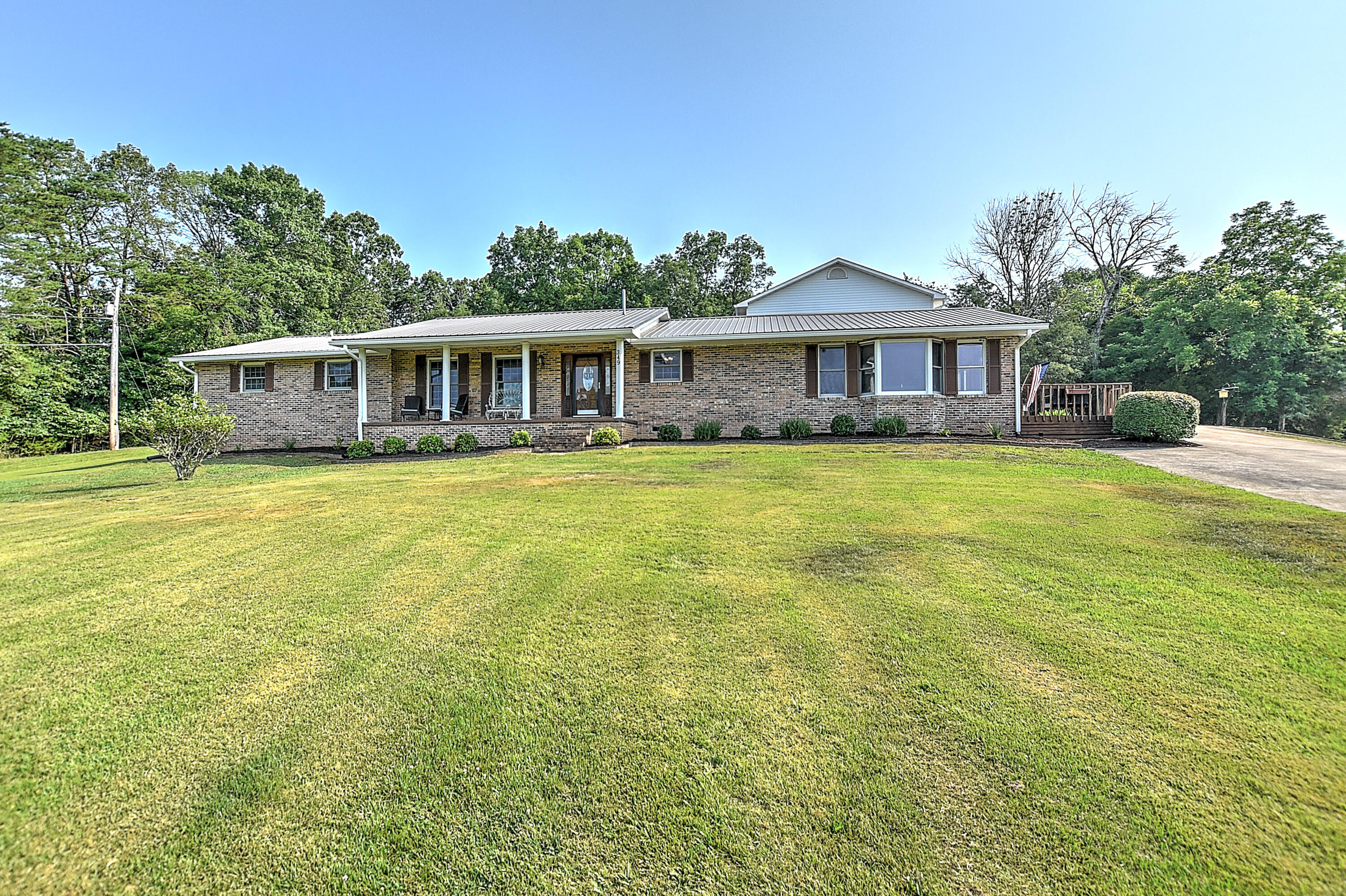 349 Combs Road Bluff City, TN 37618 - Photo 33 of 64 349 Combs-3