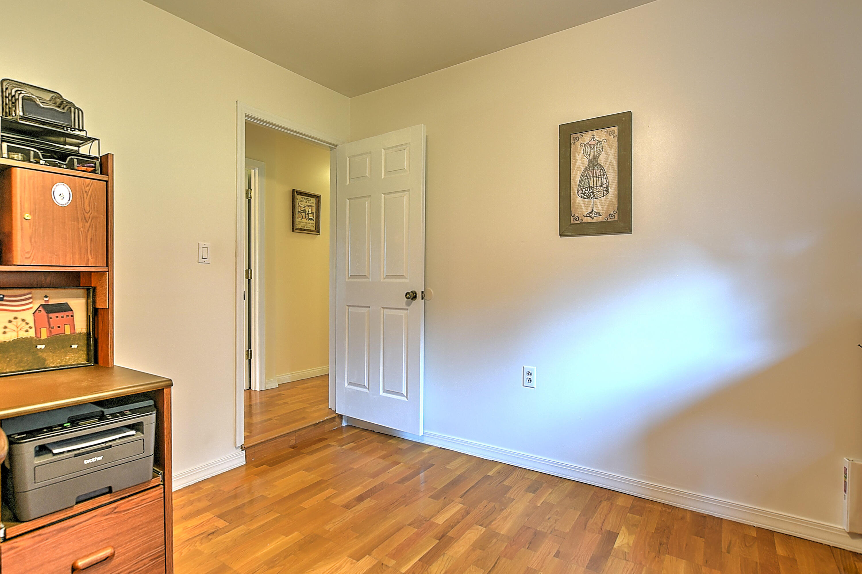 349 Combs Road Bluff City, TN 37618 - Photo 37 of 64 349 Combs-8