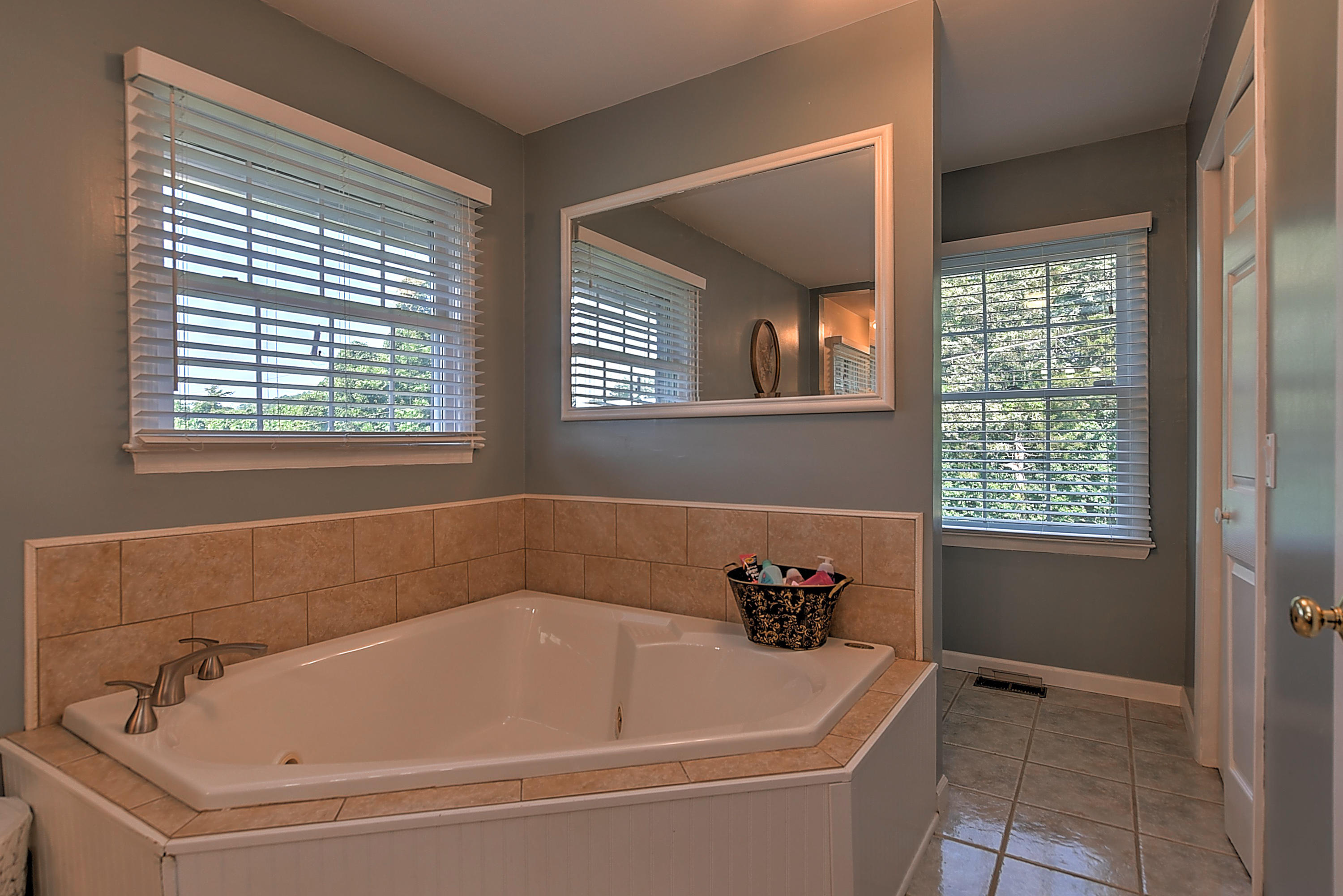 349 Combs Road Bluff City, TN 37618 - Photo 43 of 64 349 Combs-14