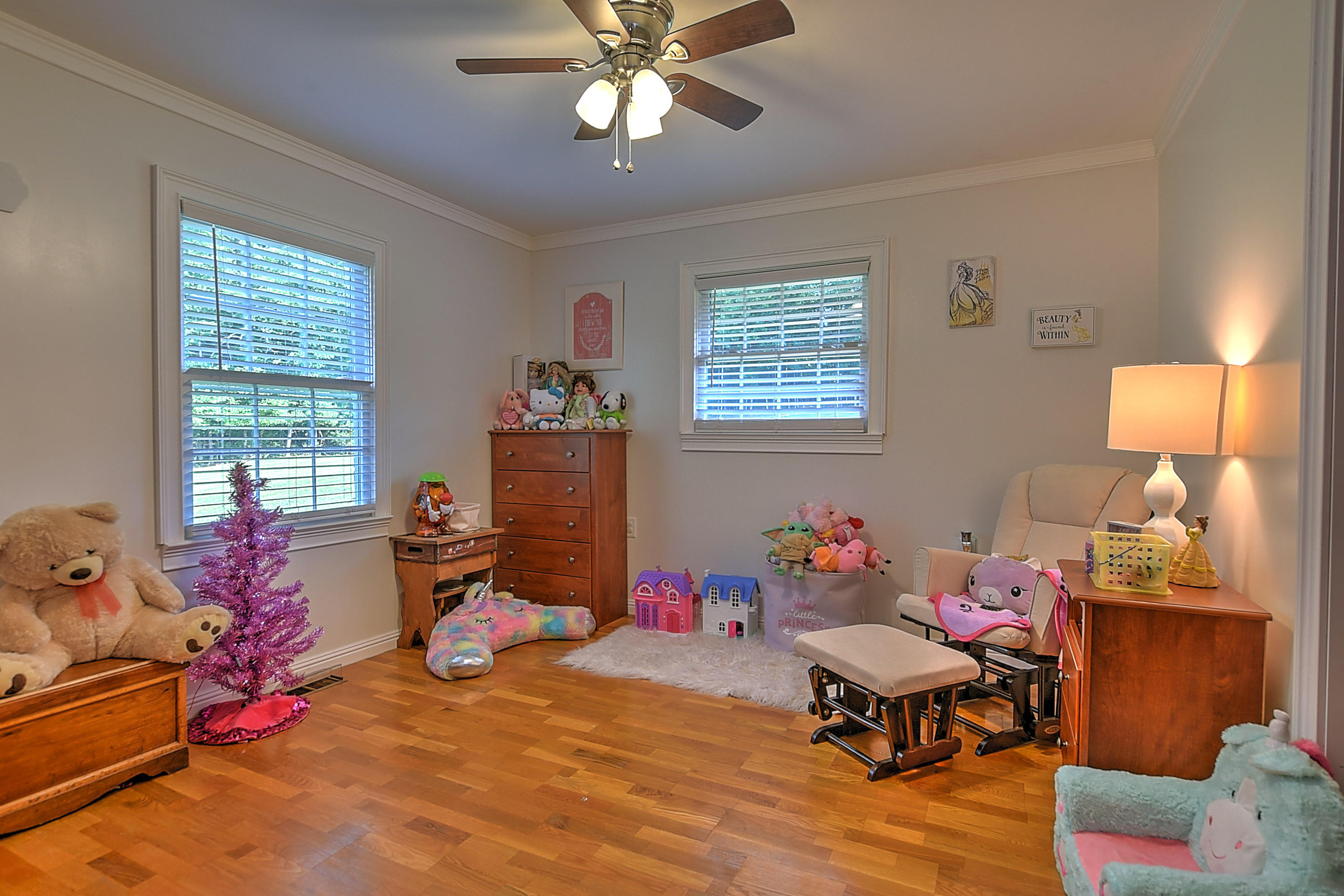 349 Combs Road Bluff City, TN 37618 - Photo 45 of 64 349 Combs-16