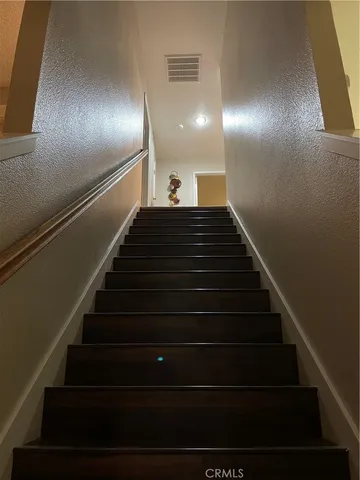 $630,000 | 612 West Packwood Court, Visalia, CA 93277