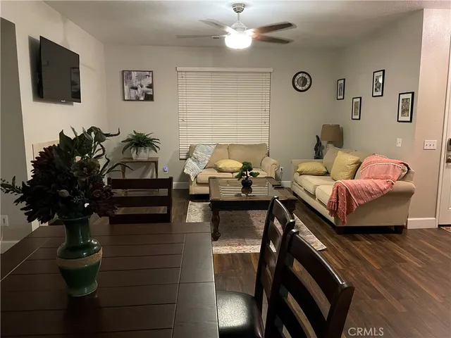 $630,000 | 612 West Packwood Court, Visalia, CA 93277