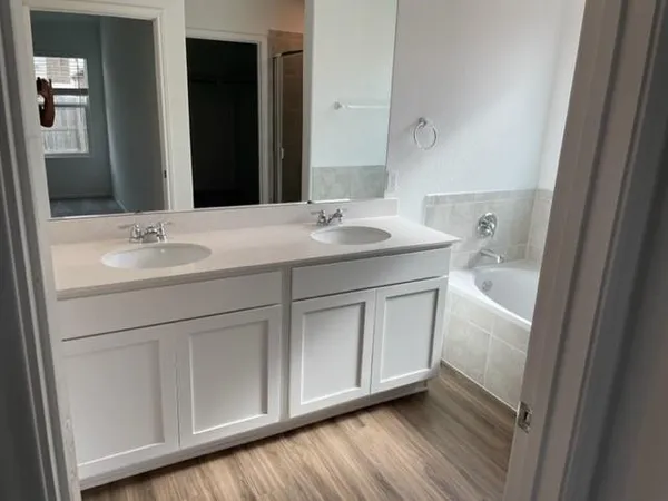 $1,995 | 5817 Bianca Drive, Round Rock, TX 78665