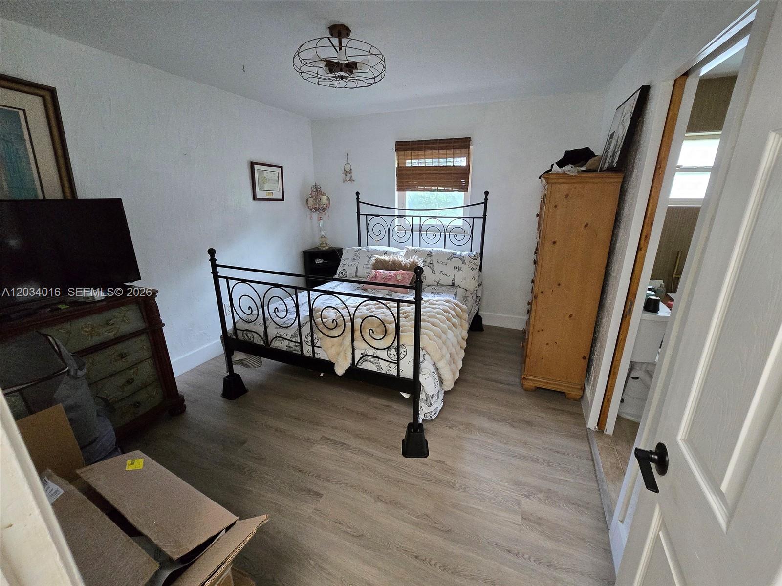20595 Southwest 190th Street Miami, FL 33187 - Photo 19 of 26