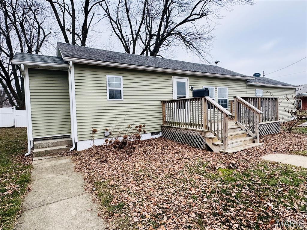 109 North School Street Raymond, IL 62560 - Photo 2 of 40