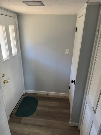 a bathroom with a tub