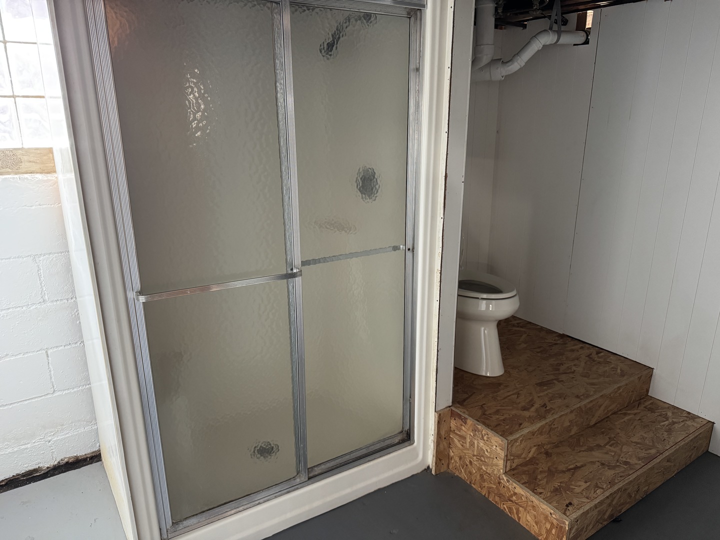 403 Mitchell Street Benton, IL 62812 - Photo 24 of 44 a bath room with a toilet and a shower