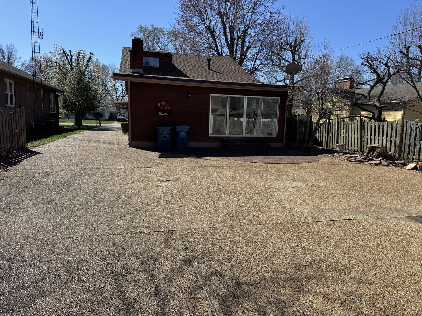 403 Mitchell Street Benton, IL 62812 - Photo 44 of 44 a front view of a house with a yard