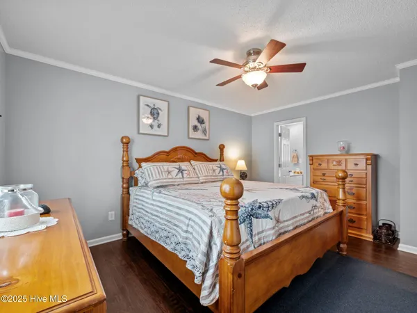 $288,900 | 803 Wood Creek Drive, Hubert, NC 28539