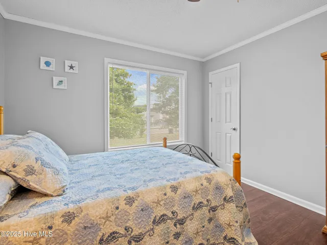 $288,900 | 803 Wood Creek Drive, Hubert, NC 28539