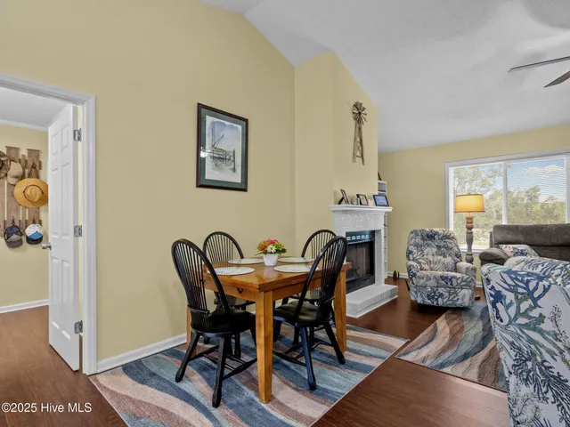 $288,900 | 803 Wood Creek Drive, Hubert, NC 28539