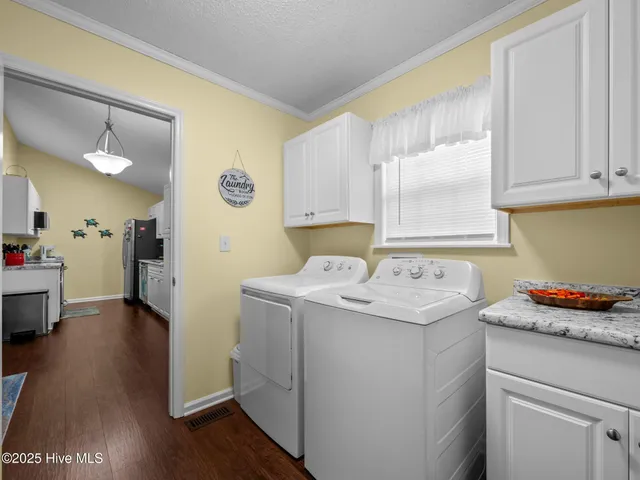 $288,900 | 803 Wood Creek Drive, Hubert, NC 28539