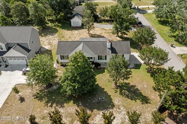 $288,900 | 803 Wood Creek Drive, Hubert, NC 28539