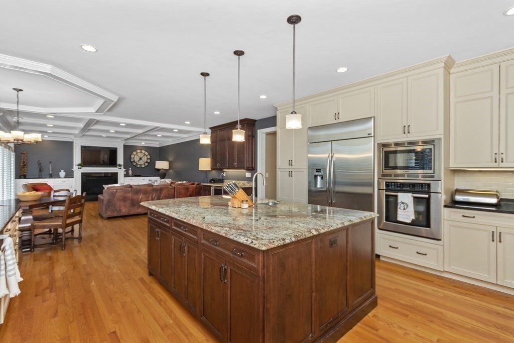 48 McCarthy Road Newton, MA 02459 - Photo 16 of 42