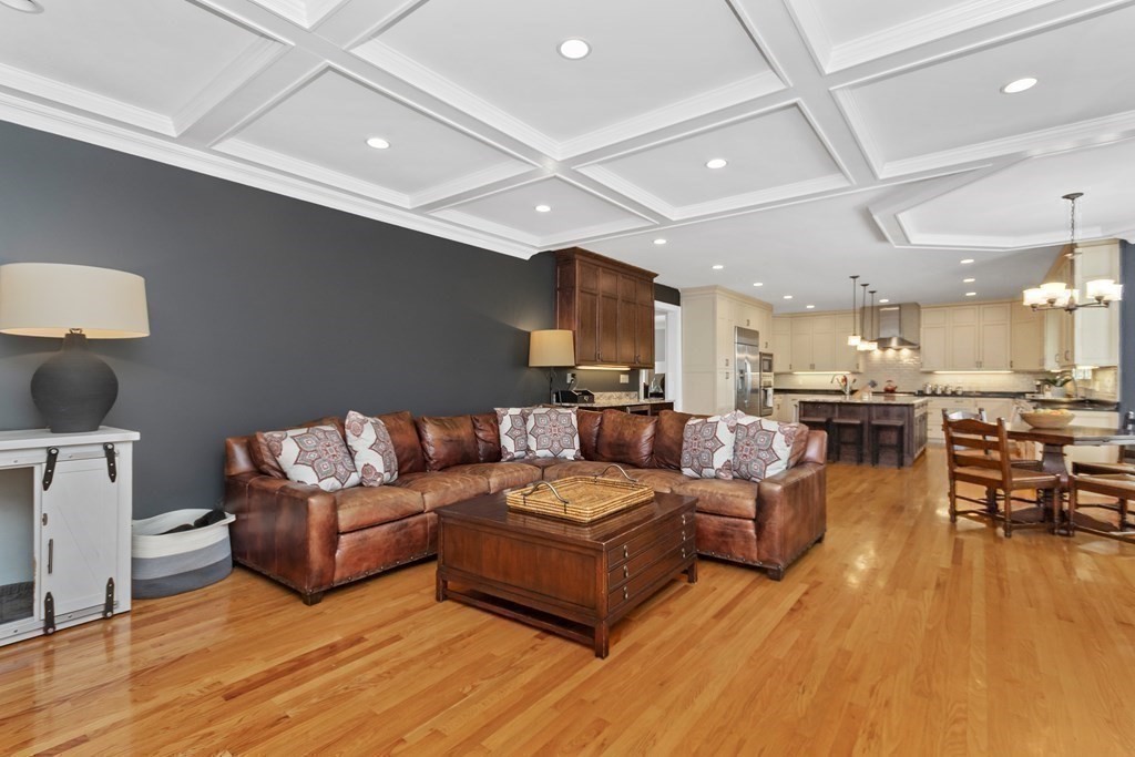 48 McCarthy Road Newton, MA 02459 - Photo 17 of 42