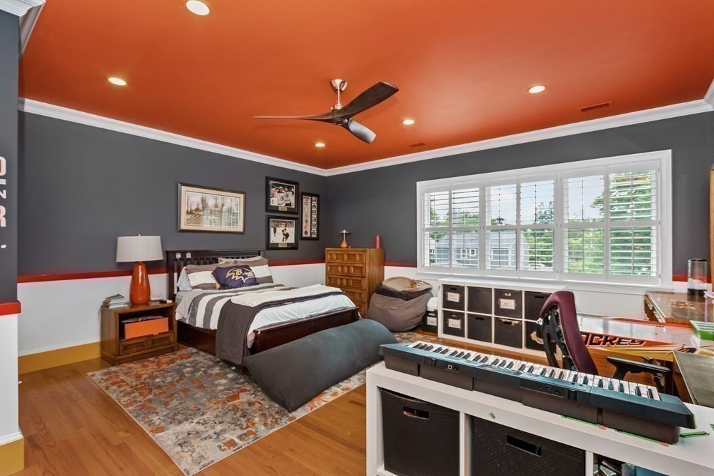 48 McCarthy Road Newton, MA 02459 - Photo 23 of 42