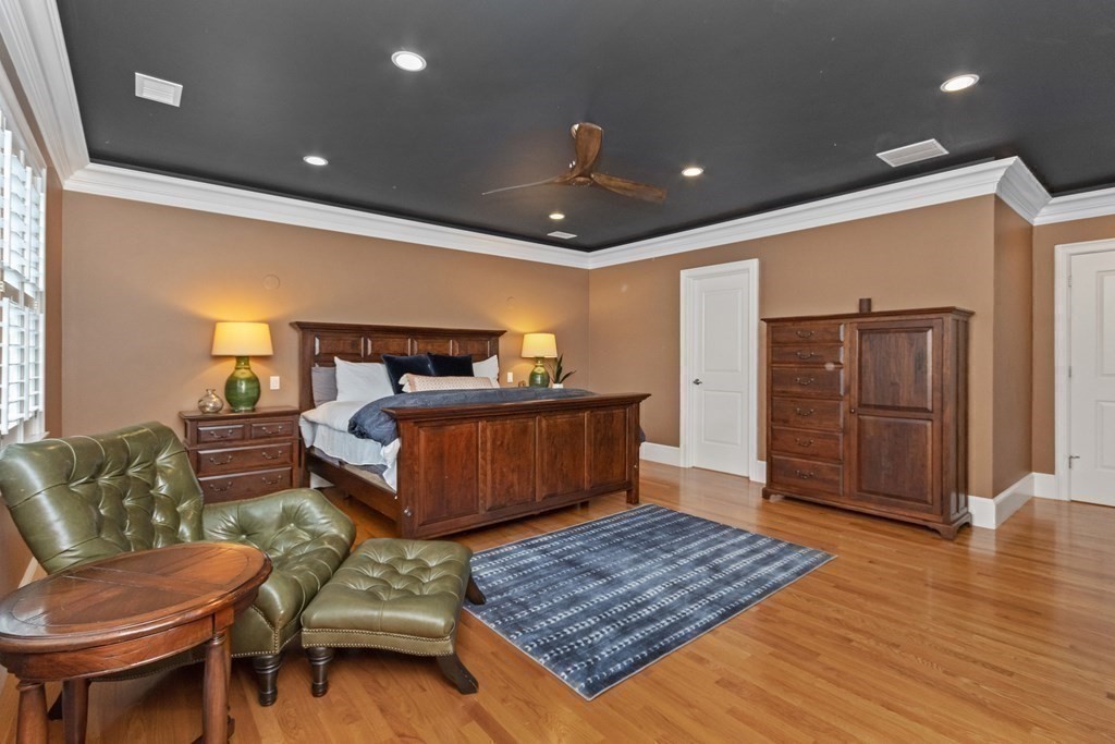 48 McCarthy Road Newton, MA 02459 - Photo 26 of 42