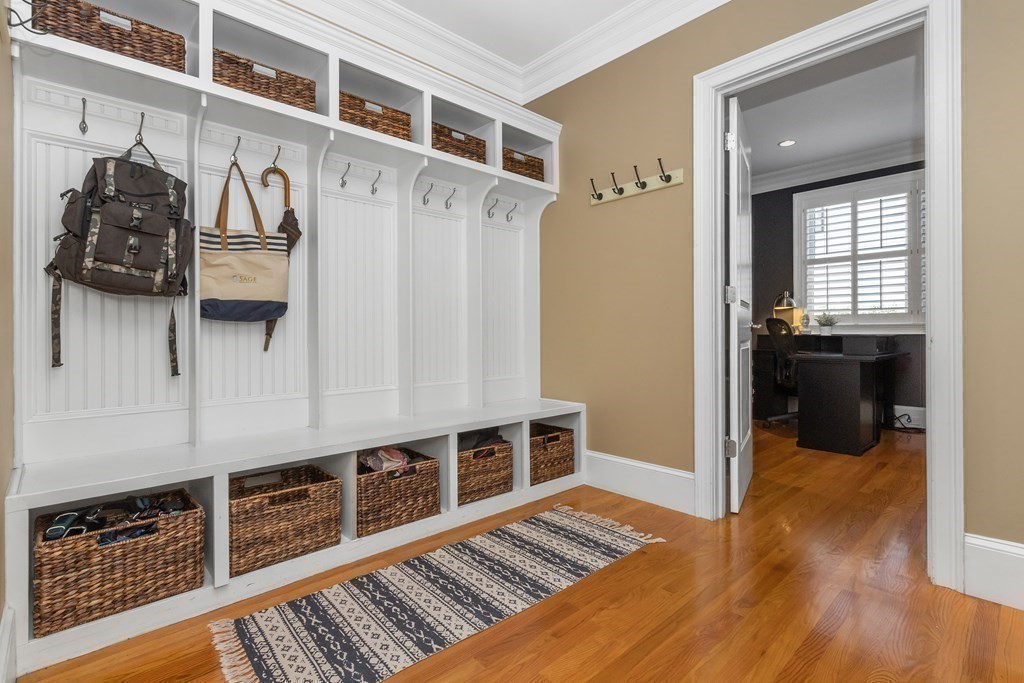 48 McCarthy Road Newton, MA 02459 - Photo 8 of 42