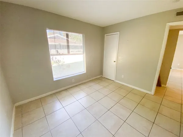 $1,300 | 2205 Irene Street, Unit 2, Lutz, FL 33559