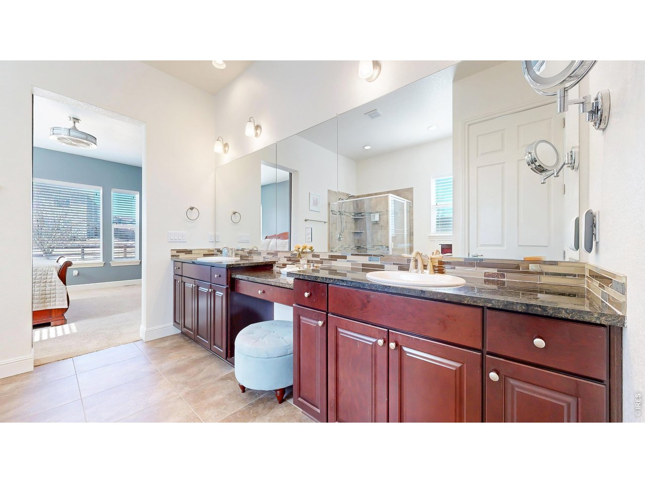 8465 Poppy Street Arvada, CO 80007 - Photo 13 of 49