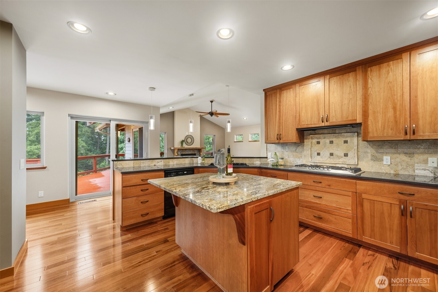 3665 Toad Lake Road Bellingham, WA 98226 - Photo 10 of 40
