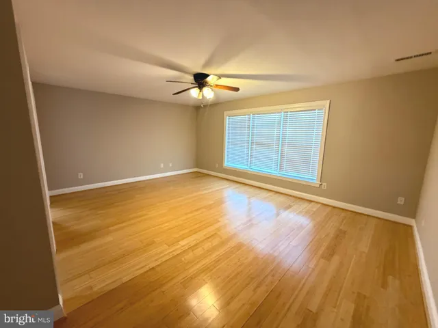 $7,900 | 728 18th Street South, Arlington, VA 22202