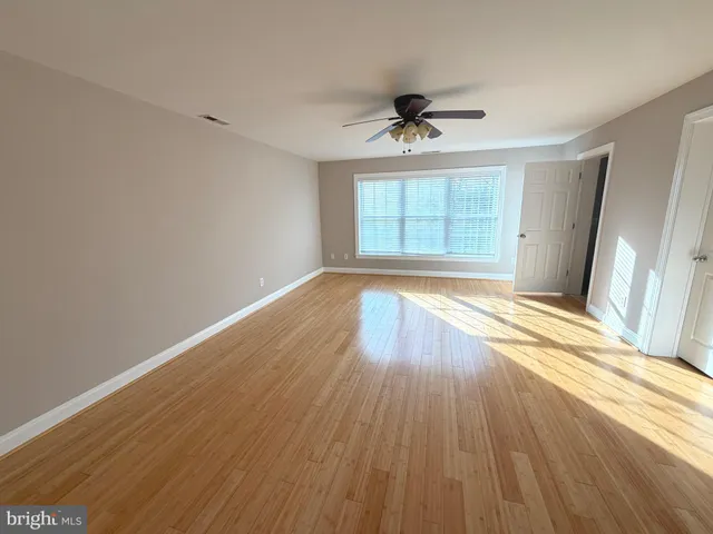 $7,900 | 728 18th Street South, Arlington, VA 22202