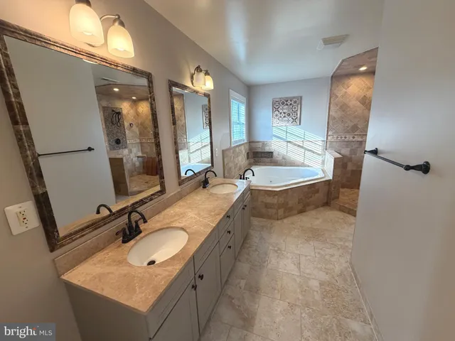 $7,900 | 728 18th Street South, Arlington, VA 22202