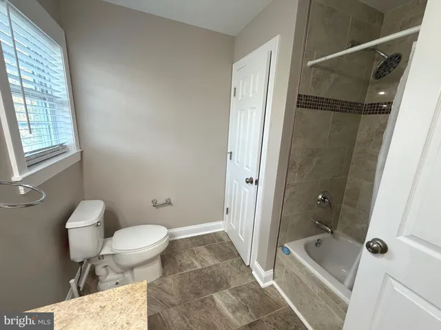 $7,900 | 728 18th Street South, Arlington, VA 22202