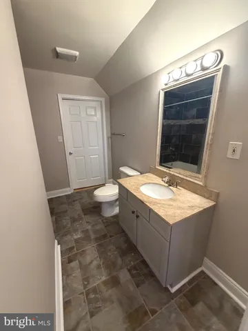 $7,900 | 728 18th Street South, Arlington, VA 22202