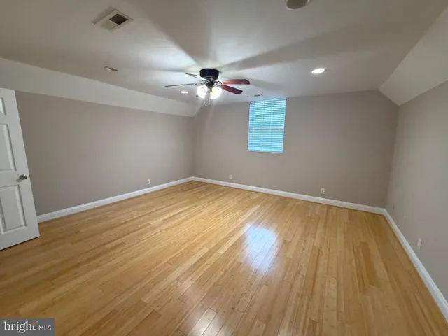 $7,900 | 728 18th Street South, Arlington, VA 22202