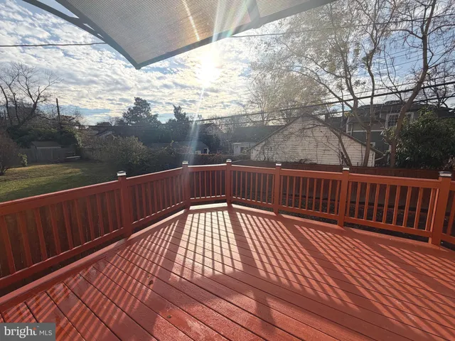 $7,900 | 728 18th Street South, Arlington, VA 22202