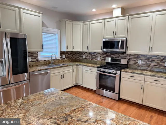 $7,900 | 728 18th Street South, Arlington, VA 22202